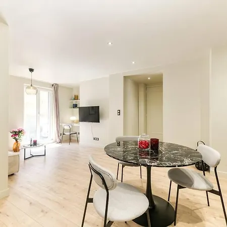 Le Mila ¶ Centre ¶ Confort ¶ Tram ¶ Climatisation