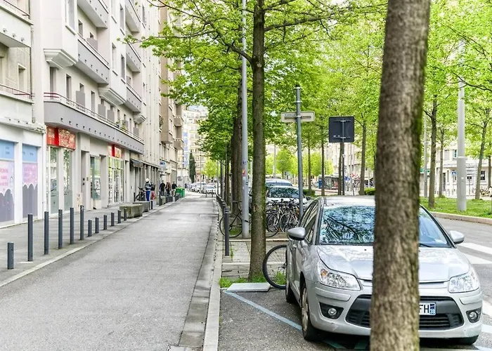 Le Mila ¶ Centre ¶ Confort ¶ Tram ¶ Climatisation * グルノーブル