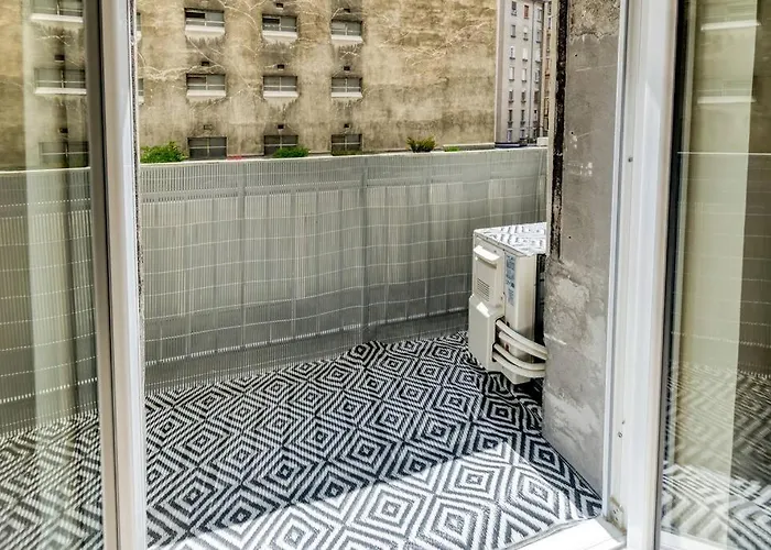 מלון Le Mila ¶ Centre ¶ Confort ¶ Tram ¶ Climatisation גרנובל