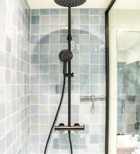 מלון Le Mila ¶ Centre ¶ Confort ¶ Tram ¶ Climatisation גרנובל