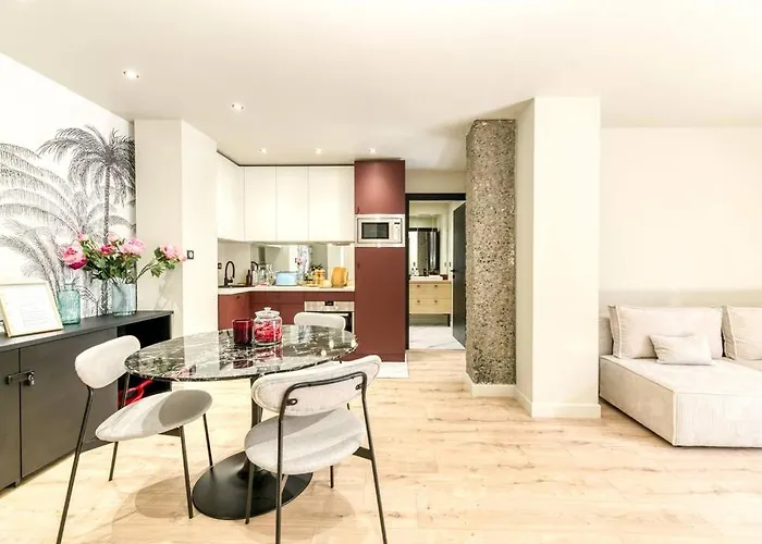 ホテル Le Mila ¶ Centre ¶ Confort ¶ Tram ¶ Climatisation