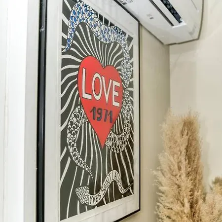 Le Mila ¶ Centre ¶ Confort ¶ Tram ¶ Climatisation Otel *