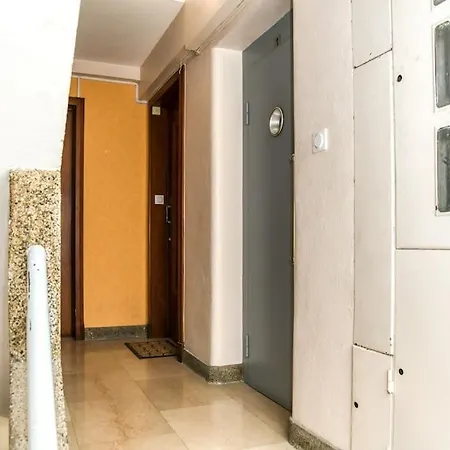 Le Mila ¶ Centre ¶ Confort ¶ Tram ¶ Climatisation Grenoble