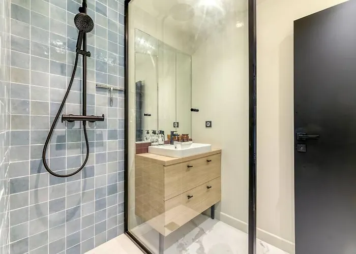 Le Mila ¶ Centre ¶ Confort ¶ Tram ¶ Climatisation 호텔 *